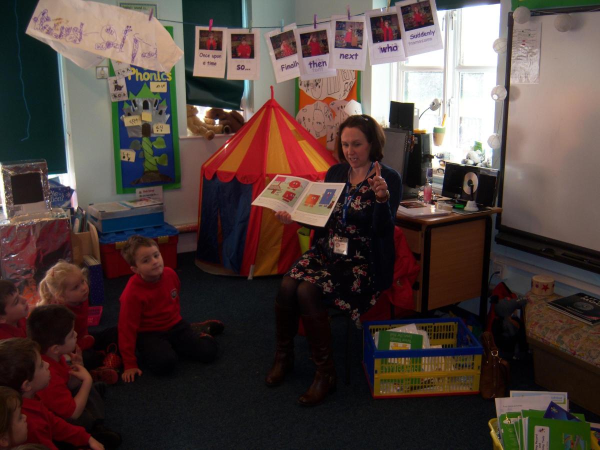 Author, Helen Cooper, visited Sytchampton First School to read her "Vegetarian Vampire" stories to the children and held a book signing. Their local vicar, Reverend Arnold also attended an assembly to share his favourite book - the Bible.