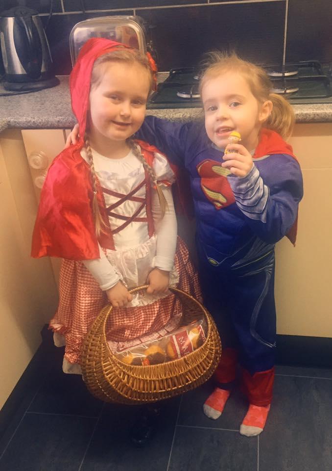 Summer Pitman, 5, and Daisy Pitman, 4, from Lickhill Primary School
