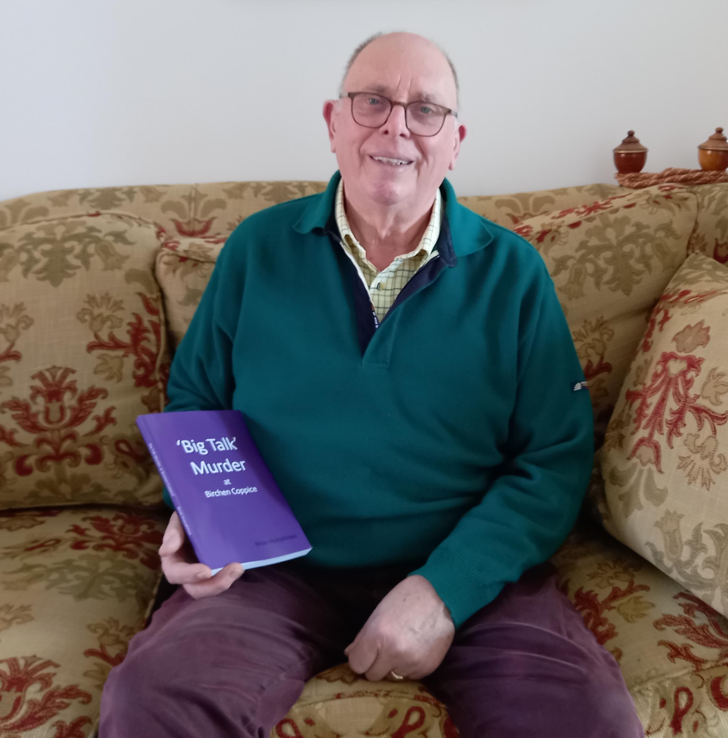 Retired Chief Superintendent Brian Humphreys with his book