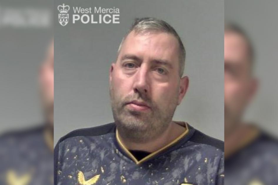 Kidderminster man jailed for grooming girls online