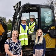Councillor Tracey Onslow with Charlie (Year 1), Freya (Year 6) and headteacher Mrs Deena Frost